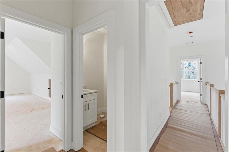 Spacious, unfurnished interior of a new home in , Cartersville (Image 14).