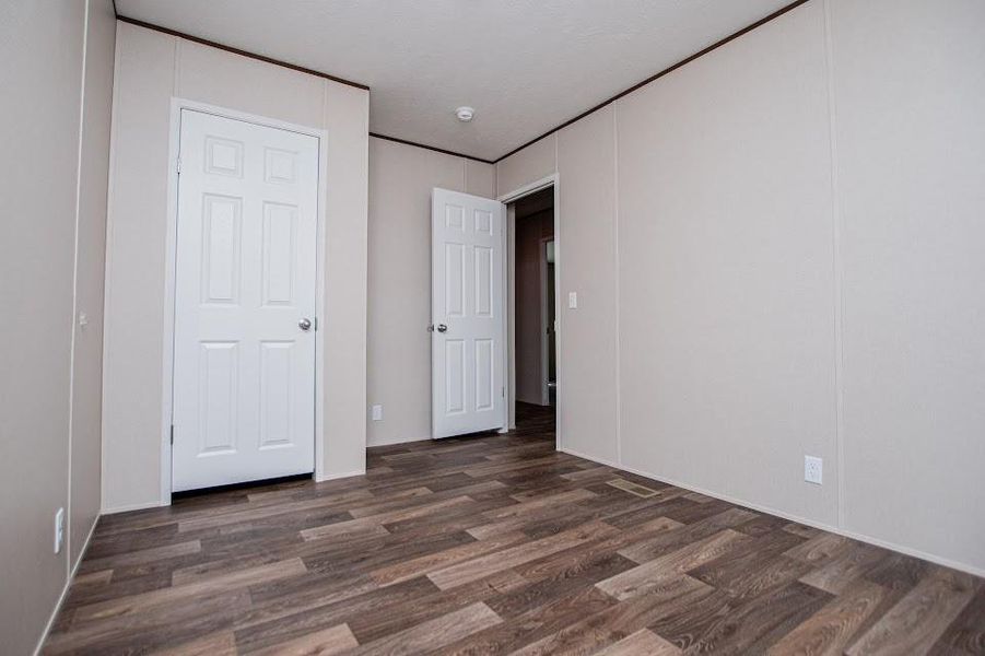 Spacious, unfurnished interior of a new home in , Carrollton (Image 30).