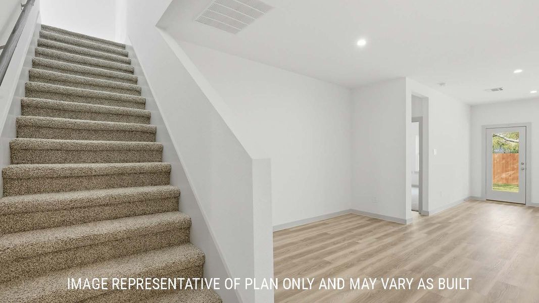 Representative unfurnished interior of a home built from the Mitchell by D.R. Horton in China Grove, China (Image 20).