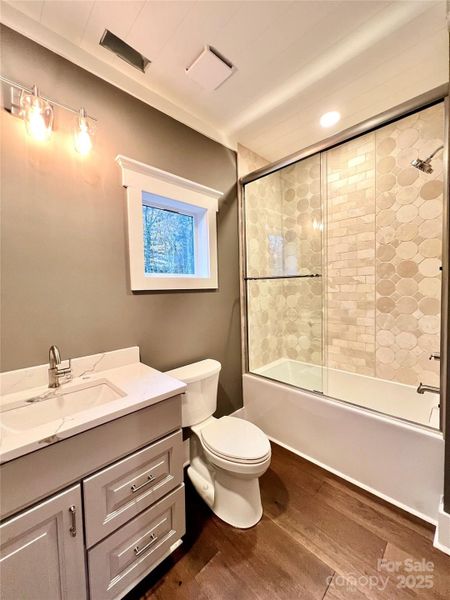 Furnished interior view inside a new home in , Cullowhee (Image 12). Furnished interior view inside a new home in , Cullowhee (Image 12).