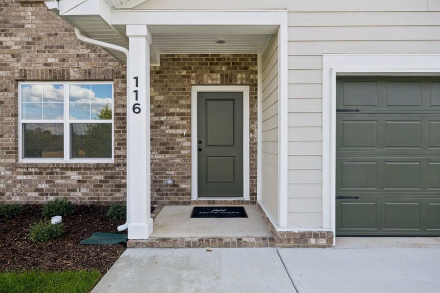 Exterior details and patio area of a home in Ascent at Arbor Ridge, La Vergne (Image 3).