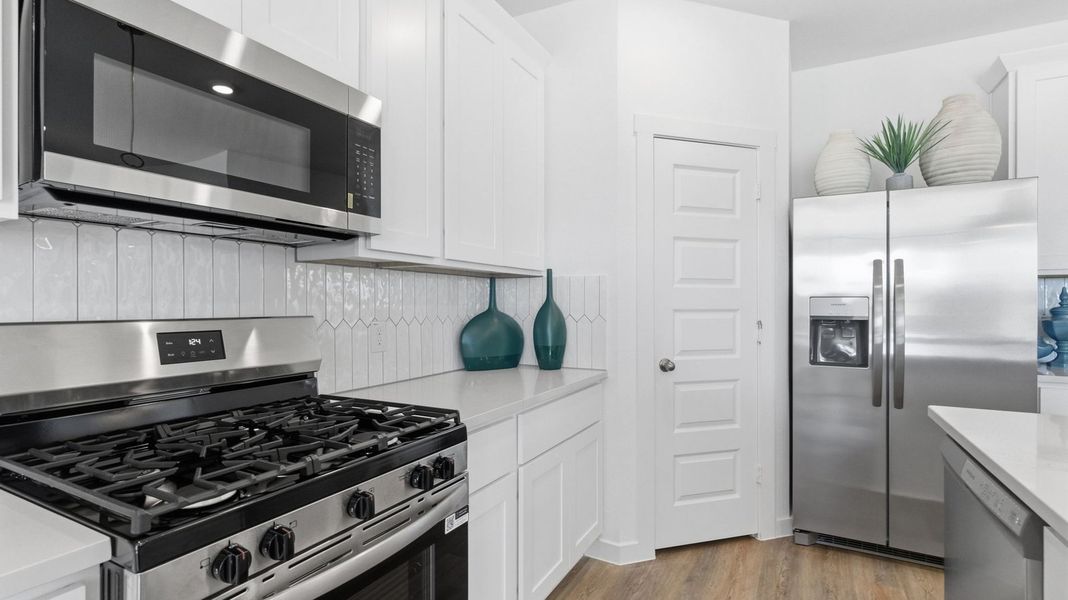 Furnished interior view inside a new home in Westland Ranch 50' Homesites, League City (Image 5). Furnished interior view inside a new home in Westland Ranch 50' Homesites, League City (Image 5).