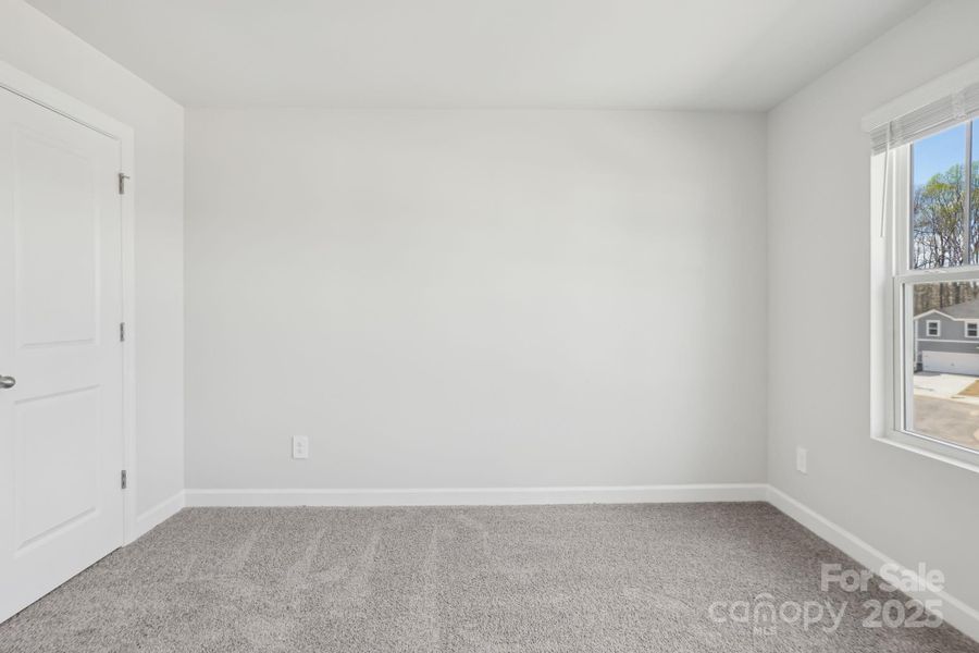 Photo is not of the actual home, but is an inspirational photo of builder’s model home and may depict options, furnishings, and/or decorator features that are not included Photo is not of the actual home, but is an inspirational photo of builder’s model home and may depict options, furnishings, and/or decorator features that are not included