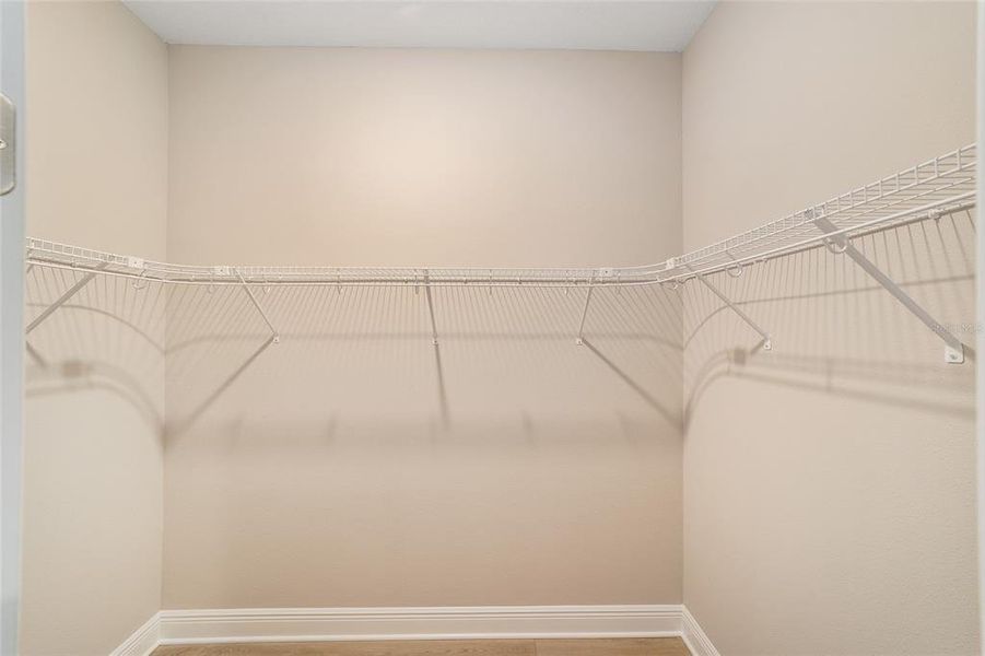 Spacious, unfurnished interior of a new home in , Ocala (Image 27).