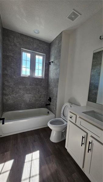 Furnished interior view inside a new home in , Port Charlotte (Image 7).