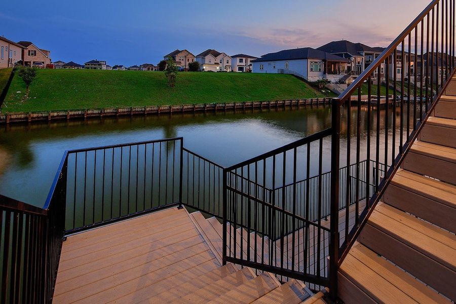 Community amenities in Lake Breeze, Willis (Image 39).