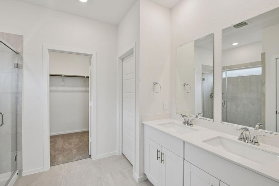 Furnished interior view inside a new home in Sanford Farms - Traditional Series, Waller (Image 11).