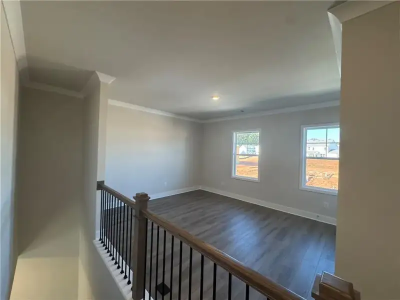 Spacious, unfurnished interior of a new home in Rosewood Lake Estates, Hoschton (Image 13).