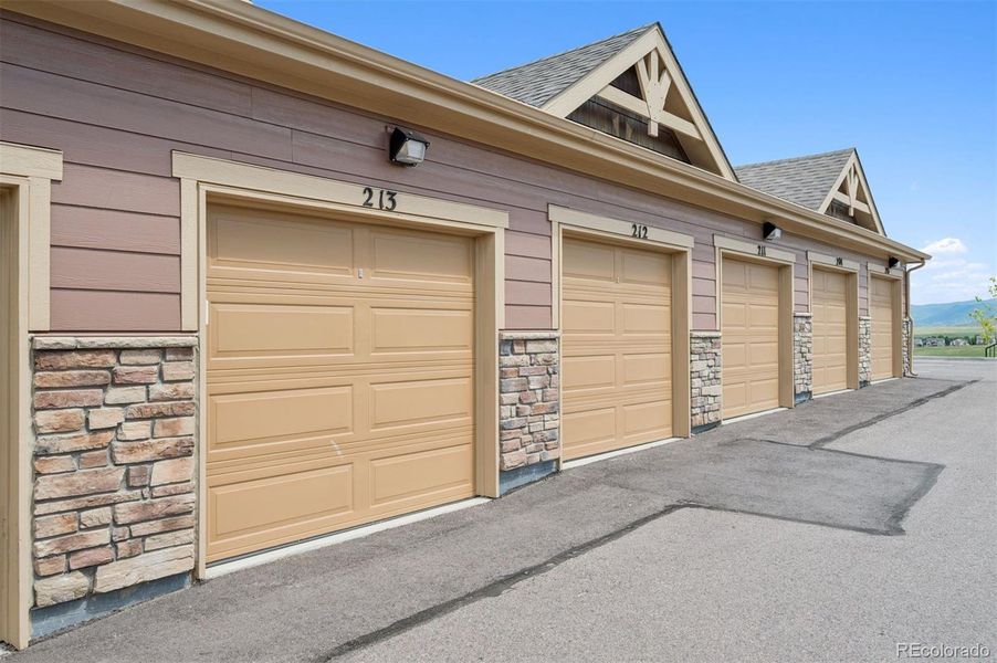 Front exterior of a new home in Chatfield Bluffs, Littleton, CO, highlighting curb appeal (Image 19).