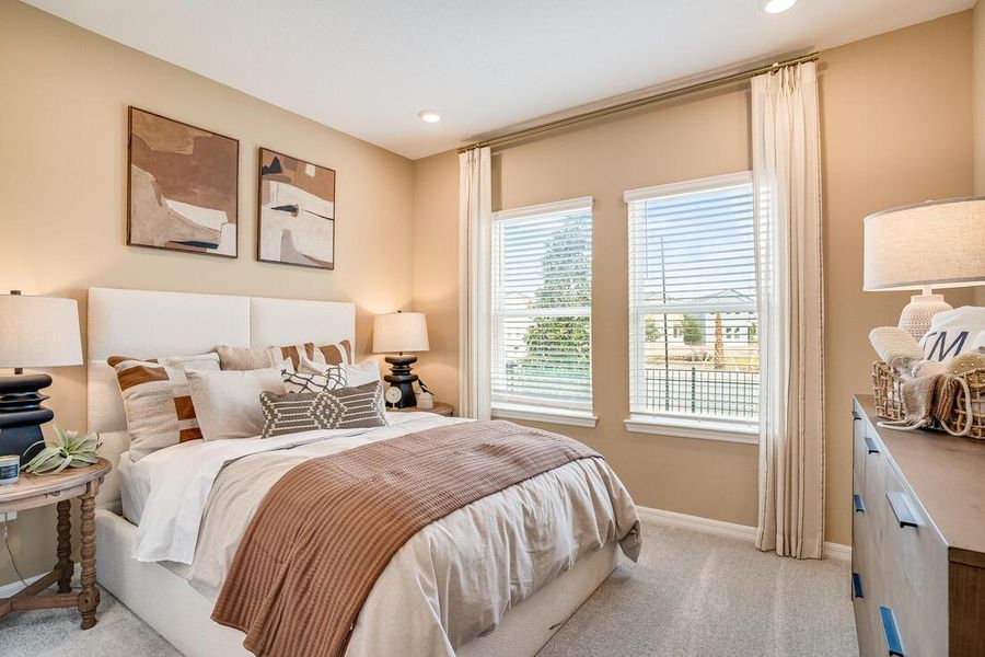 Furnished interior view inside a new home in Ardisia Park, New Smyrna Beach (Image 34).