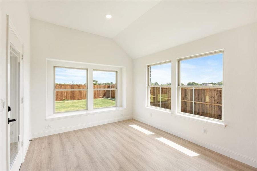 Spacious, unfurnished interior of a new home in Waverly Estates, Josephine (Image 19).