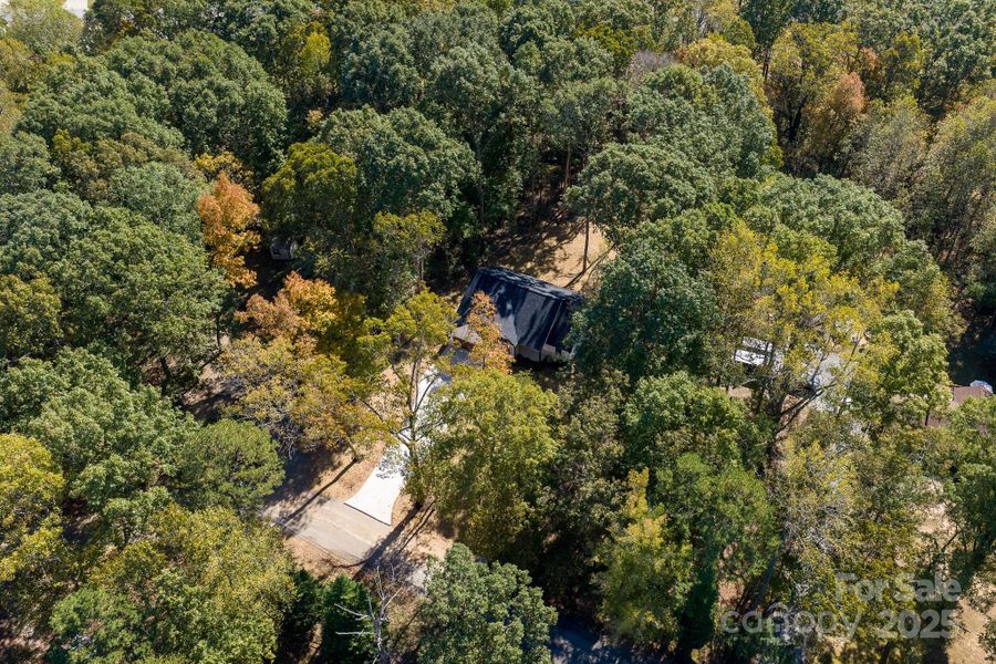 Image 29 of a home in .