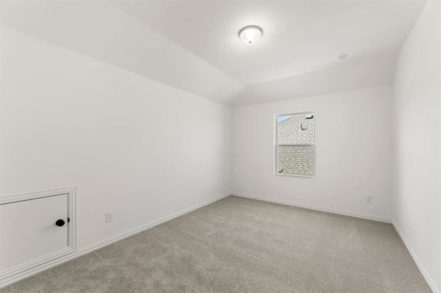 Spacious, unfurnished interior of a new home in Meadow Park, Melissa (Image 28). Spacious, unfurnished interior of a new home in Meadow Park, Melissa (Image 28).