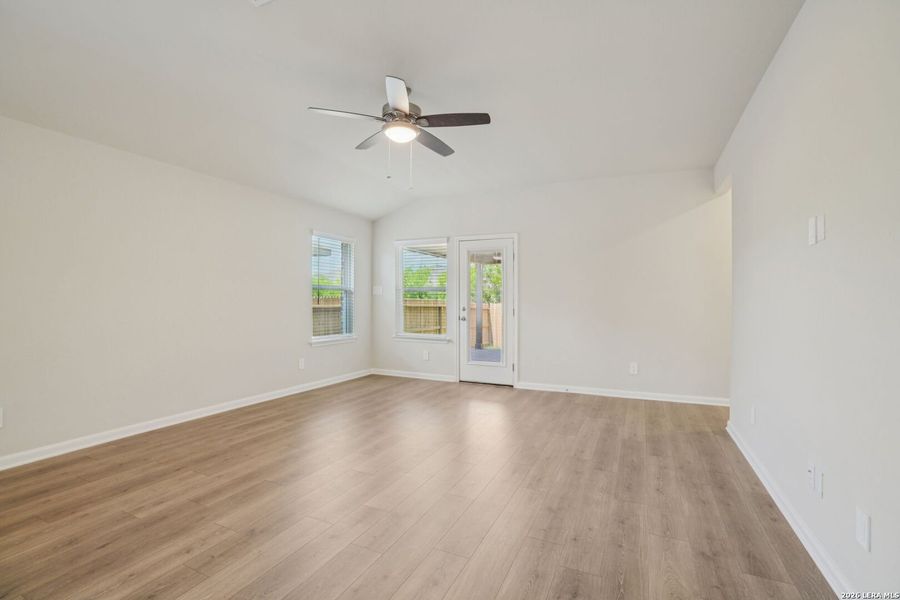 Spacious, unfurnished interior of a new home in Sagebrooke - Premier Series, San Antonio (Image 16). Spacious, unfurnished interior of a new home in Sagebrooke - Premier Series, San Antonio (Image 16).