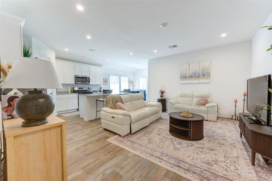 Furnished interior view inside a new home in , Fulshear (Image 14).
