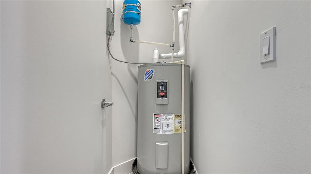 Image 66 of a home in .