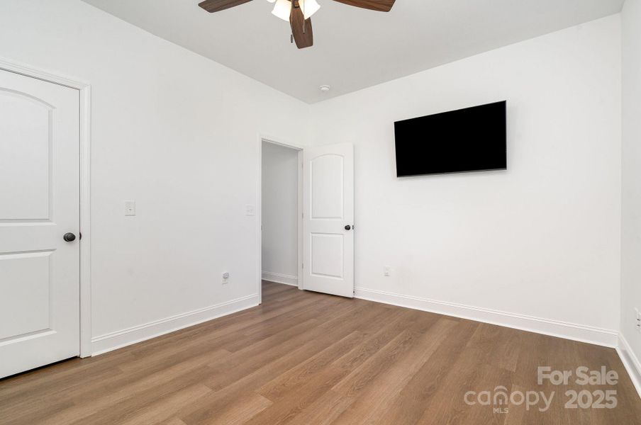 Image 32 of a home in . Image 32 of a home in .