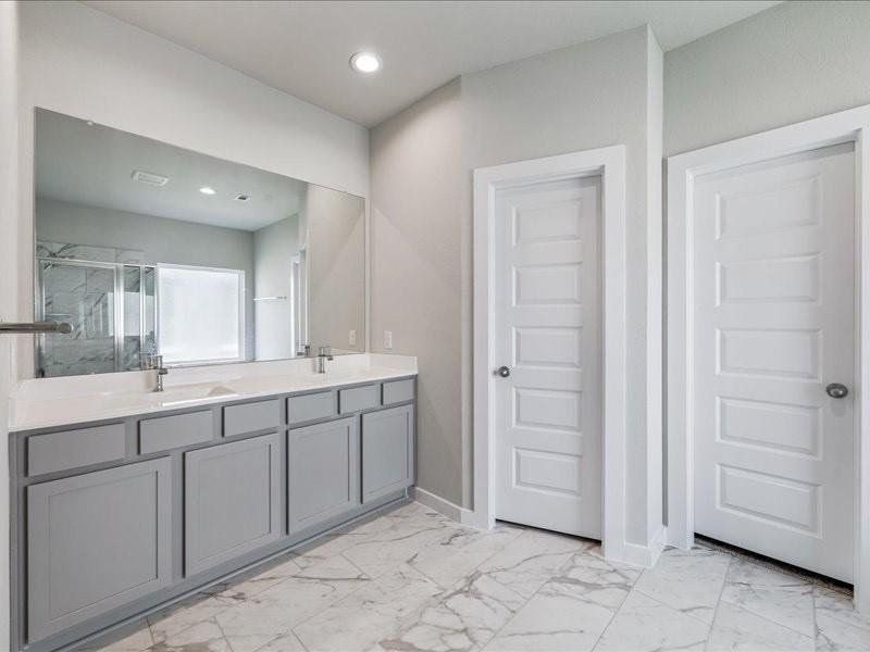 Furnished interior view inside a new home in Champions Oak, Houston (Image 4). Furnished interior view inside a new home in Champions Oak, Houston (Image 4).