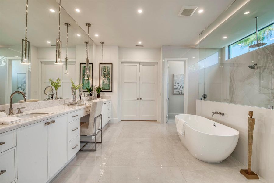 Furnished interior view inside a new home in , Palm Beach Gardens (Image 7).