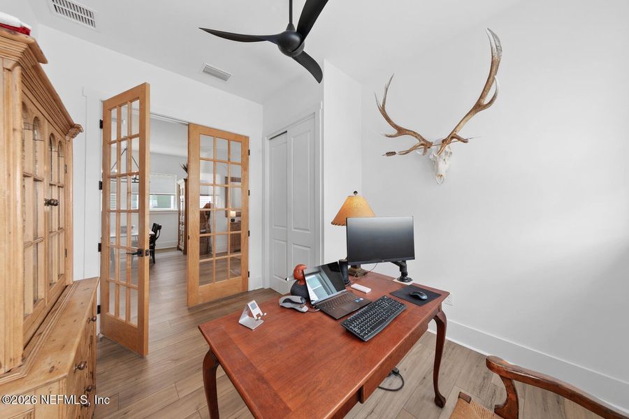 Furnished interior view inside a new home in , Ponte Vedra (Image 8).