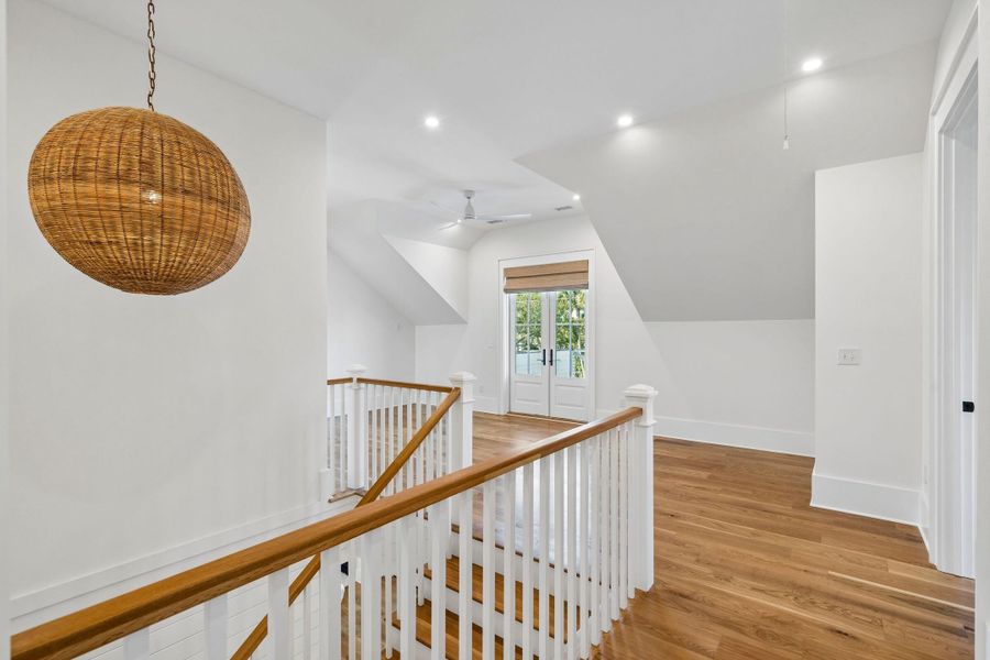 Spacious, unfurnished interior of a new home in , Folly Beach (Image 25).