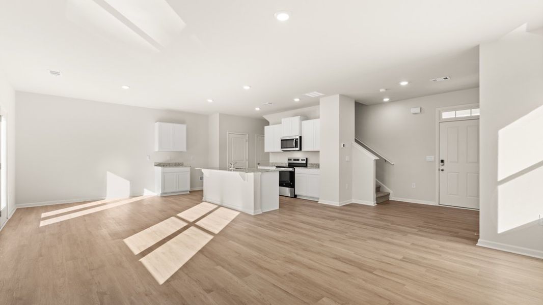 Spacious, unfurnished interior of a new home in Pointe Park, Union City (Image 16). Spacious, unfurnished interior of a new home in Pointe Park, Union City (Image 16).