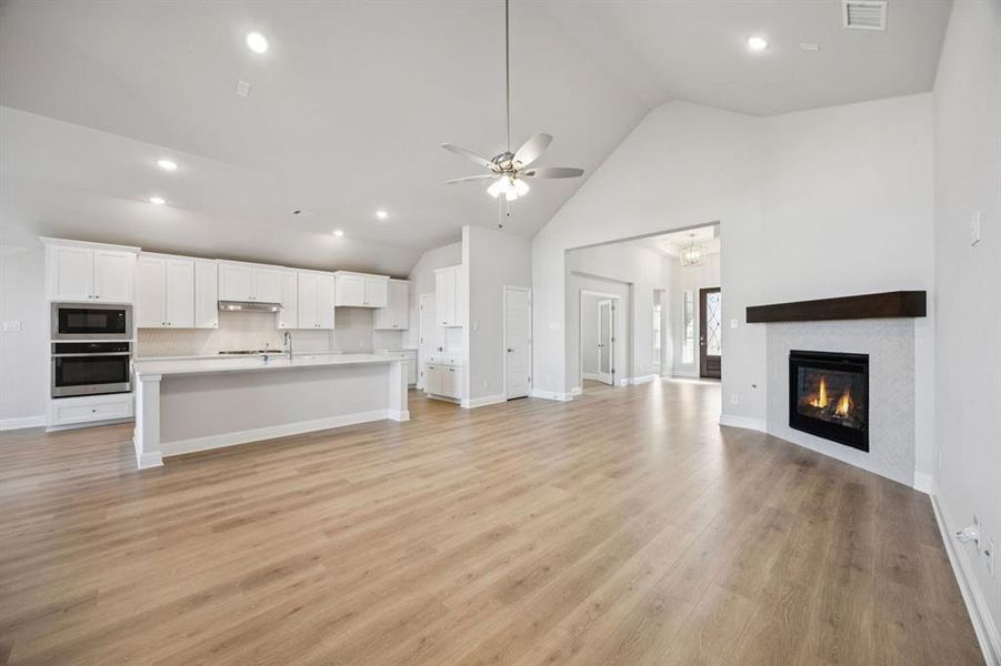 3-3713Blooming_009 3-3713Blooming_009