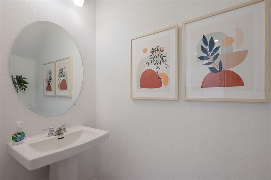 Image 27 of a home in .