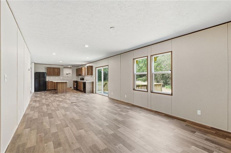 Spacious, unfurnished interior of a new home in , Dahlonega (Image 35). Spacious, unfurnished interior of a new home in , Dahlonega (Image 35).
