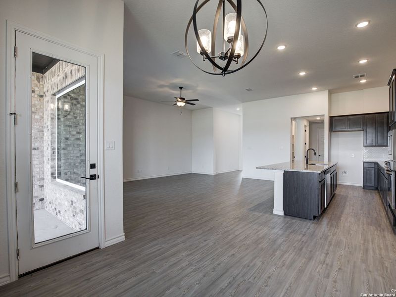 Spacious, unfurnished interior of a new home in The Reserve at Potranco Oaks, Castroville (Image 30).