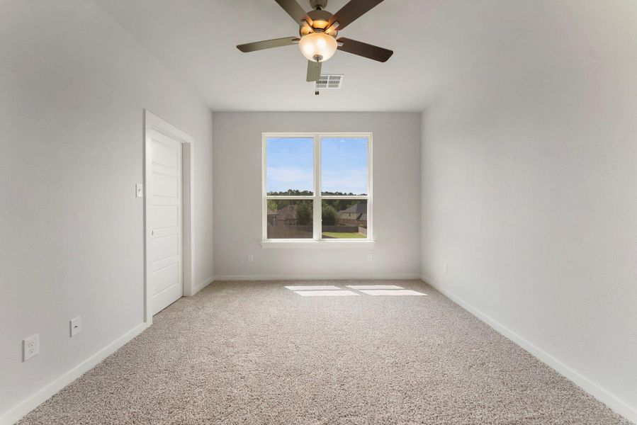 Spacious, unfurnished interior of a new home in Spring Lake, Huntsville (Image 22). Spacious, unfurnished interior of a new home in Spring Lake, Huntsville (Image 22).