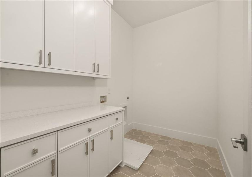 Furnished interior view inside a new home in , Chattahoochee Hills (Image 24).