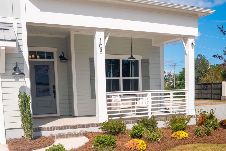 Representative exterior details of a home built from the Beckett by Bill Clark Homes in Sidbury Landing, Wilmington (Image 4). Representative exterior details of a home built from the Beckett by Bill Clark Homes in Sidbury Landing, Wilmington (Image 4).