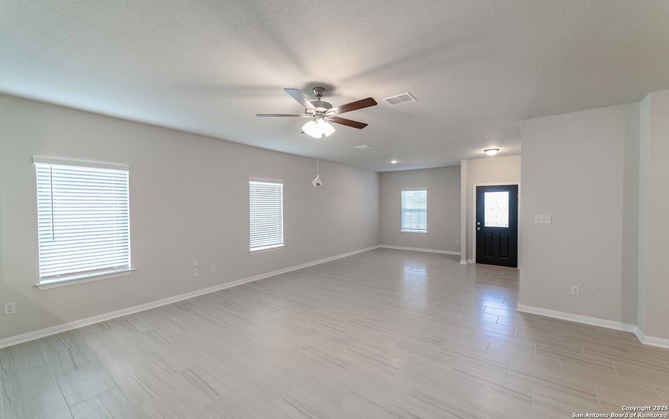 Spacious, unfurnished interior of a new home in Morgan Meadows, San Antonio (Image 11). Spacious, unfurnished interior of a new home in Morgan Meadows, San Antonio (Image 11).