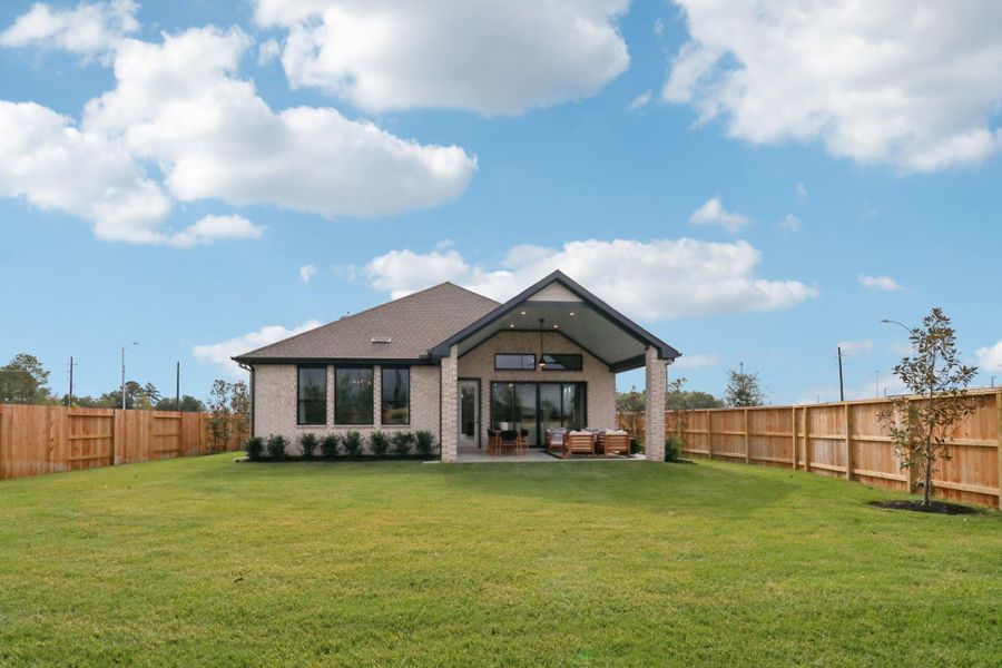 Representative exterior details of a home built from the Lauren by Chesmar Homes in The Highlands, Porter (Image 3).