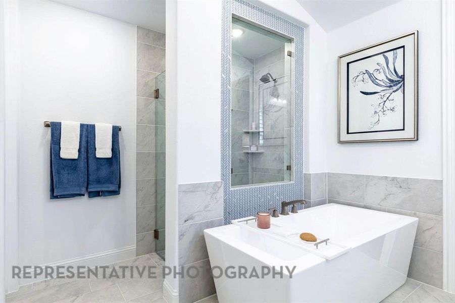 Furnished interior view inside a new home in Star Trail, Prosper (Image 18).