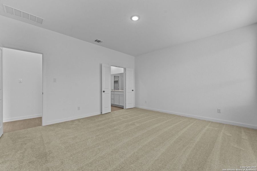 Spacious, unfurnished interior of a new home in Hidden Trails: Coastline Collection, Bulverde (Image 20). Spacious, unfurnished interior of a new home in Hidden Trails: Coastline Collection, Bulverde (Image 20).