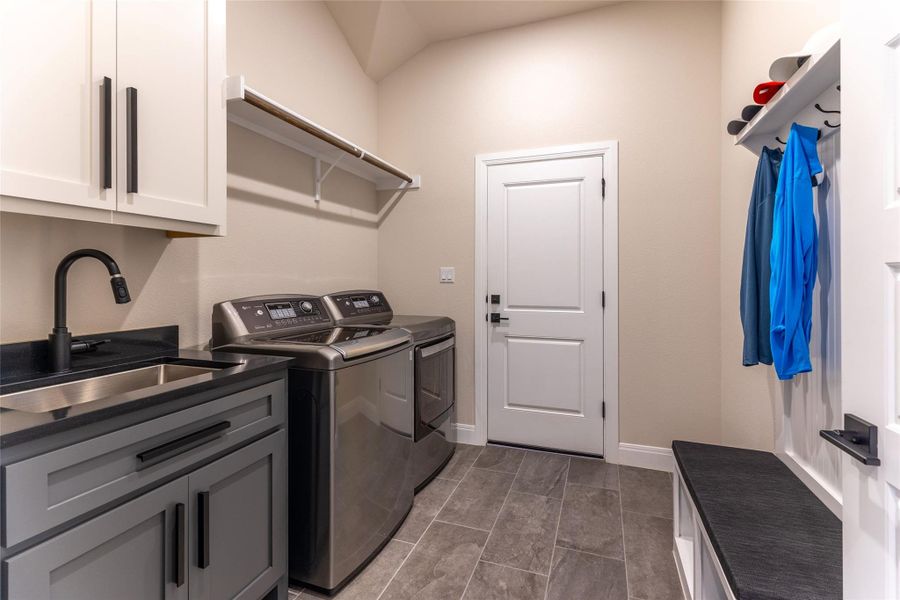 Furnished interior view inside a new home in , Dripping Springs (Image 19).