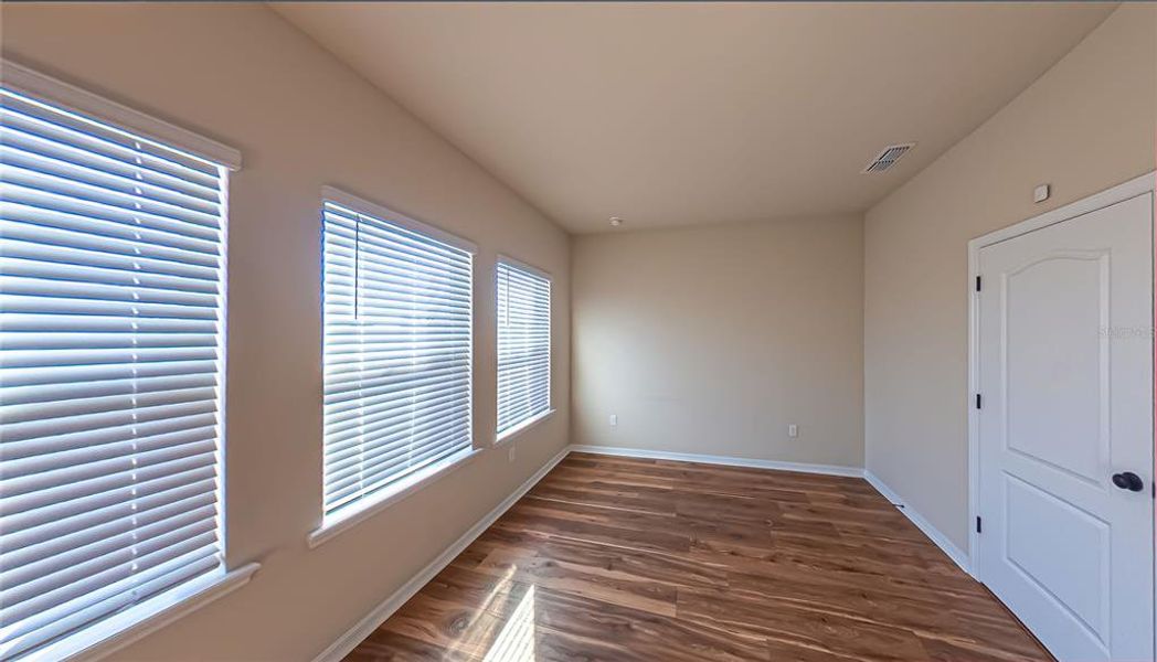 Spacious, unfurnished interior of a new home in , Clermont (Image 25). Spacious, unfurnished interior of a new home in , Clermont (Image 25).