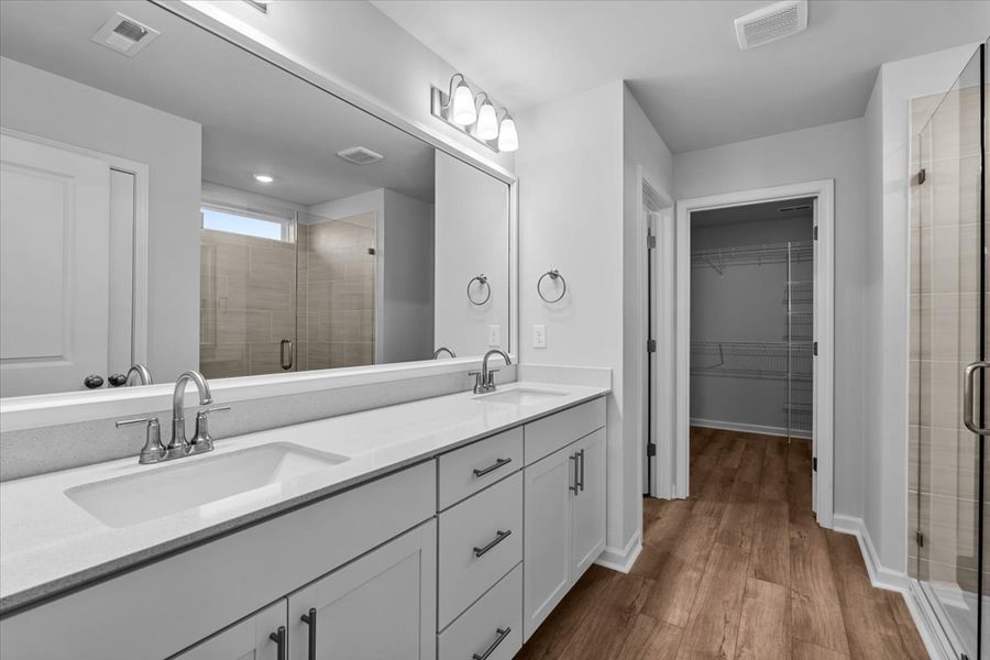 Furnished interior view inside a new home in Rogers Spring, Graham (Image 15).
