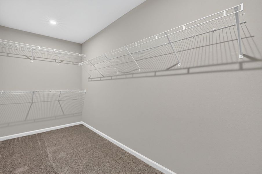 Spacious, unfurnished interior of a new home in Crosswind Ranch, Parrish (Image 14). Spacious, unfurnished interior of a new home in Crosswind Ranch, Parrish (Image 14).