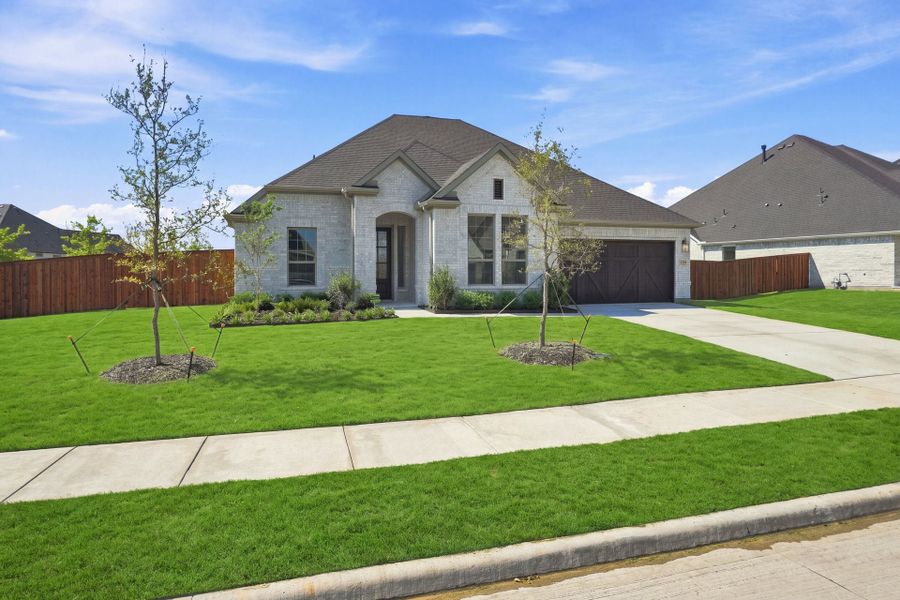 New Home in Waxahachie, TX.  - Slide 4