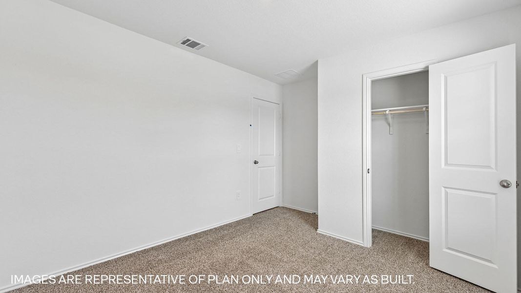 Representative unfurnished interior of a home built from the The Lakeway by D.R. Horton in Durango, Mustang Ridge (Image 20). Representative unfurnished interior of a home built from the The Lakeway by D.R. Horton in Durango, Mustang Ridge (Image 20).