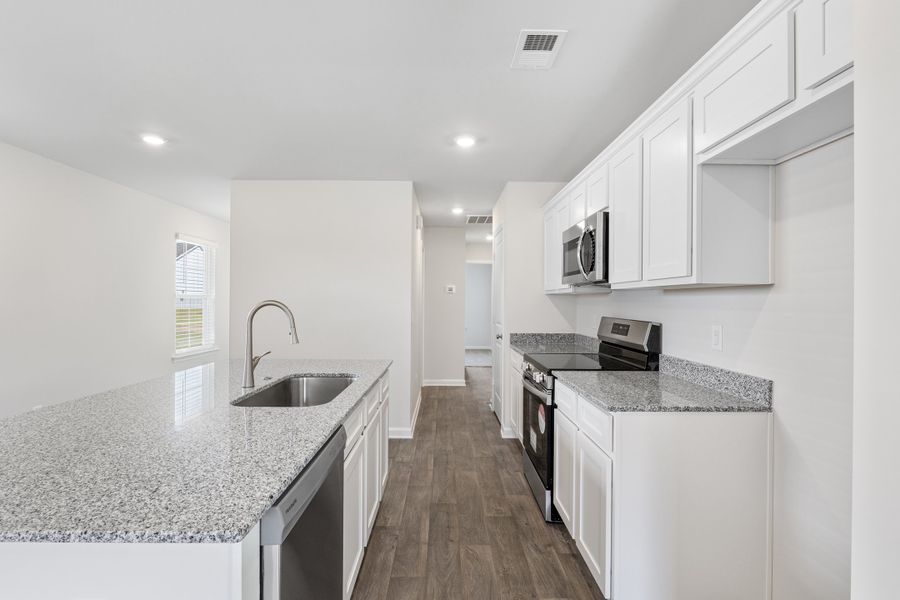 Representative furnished interior of a home built from the Juniper B by McGuinn Homes in South Welcome, Greenville (Image 7). Representative furnished interior of a home built from the Juniper B by McGuinn Homes in South Welcome, Greenville (Image 7).