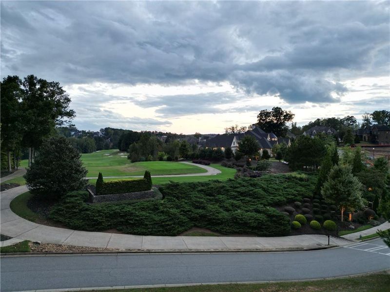 Image 28 of a home in .