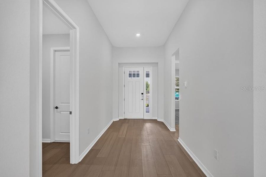 Spacious, unfurnished interior of a new home in Timber Ridge, Plant City (Image 13). Spacious, unfurnished interior of a new home in Timber Ridge, Plant City (Image 13).