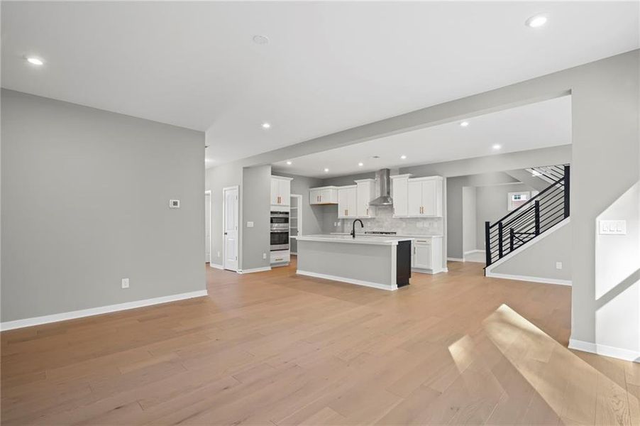 Spacious, unfurnished interior of a new home in Pickens Bluff, Hiram (Image 33).