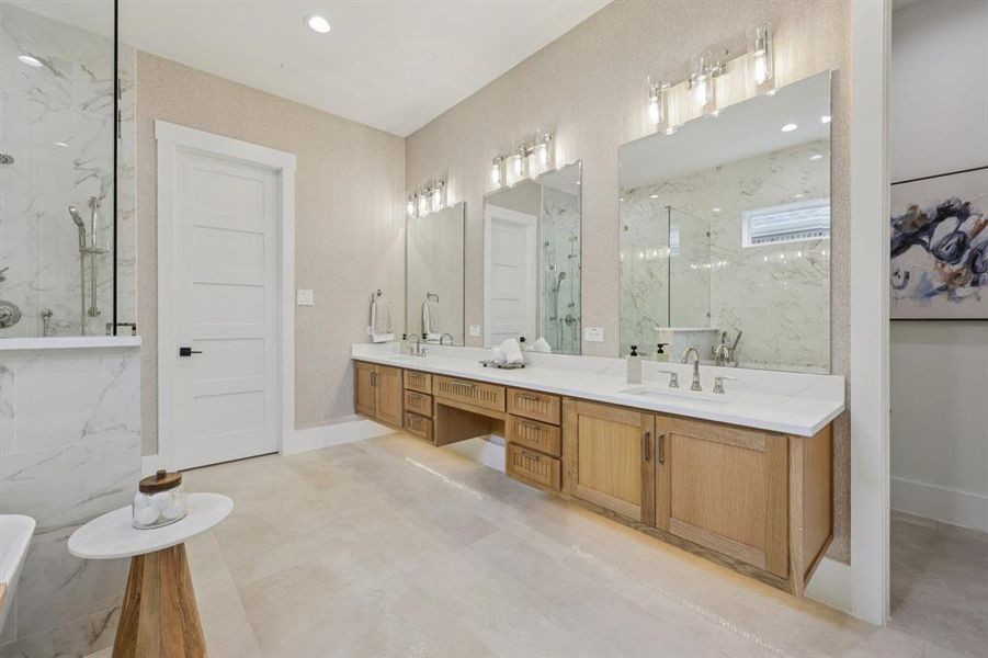 Furnished interior view inside a new home in , Dallas (Image 13).