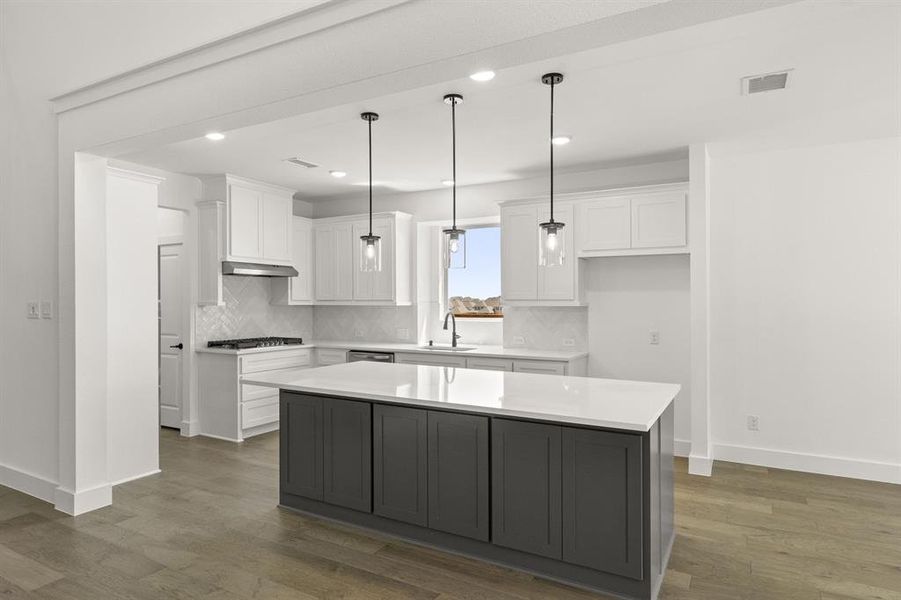 Furnished interior view inside a new home in Inspiration, Seis Lagos (Image 13). Furnished interior view inside a new home in Inspiration, Seis Lagos (Image 13).