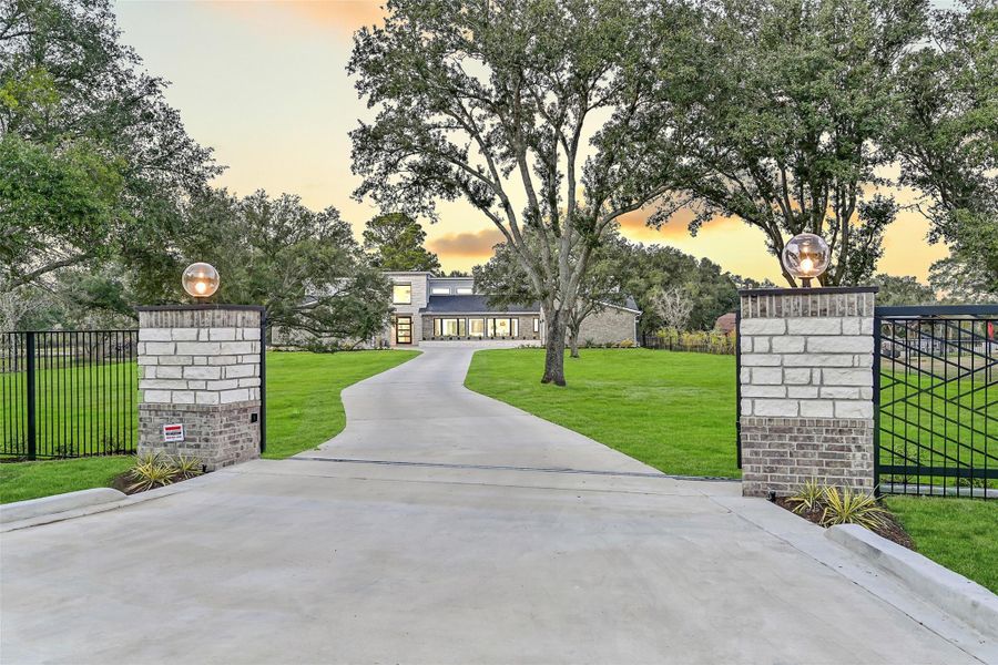 Image 48 of a home in .